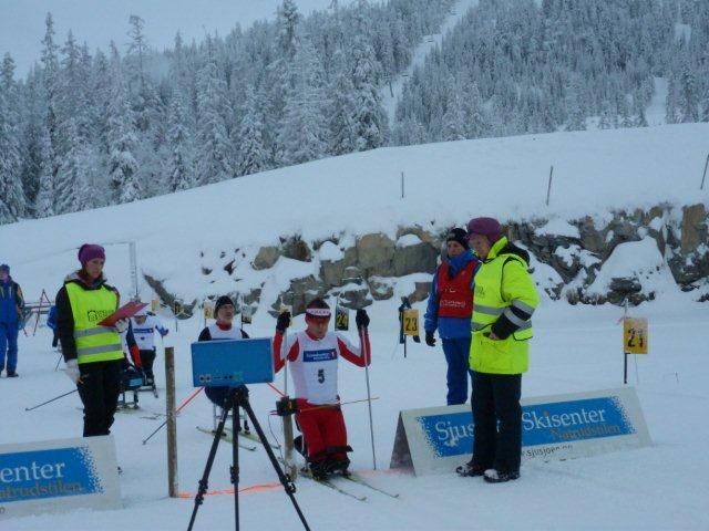 tl_files/Sjusjoen_grudzien2011_WC/niepelnosprawni-zawody-NOR-dec2011-77.jpg